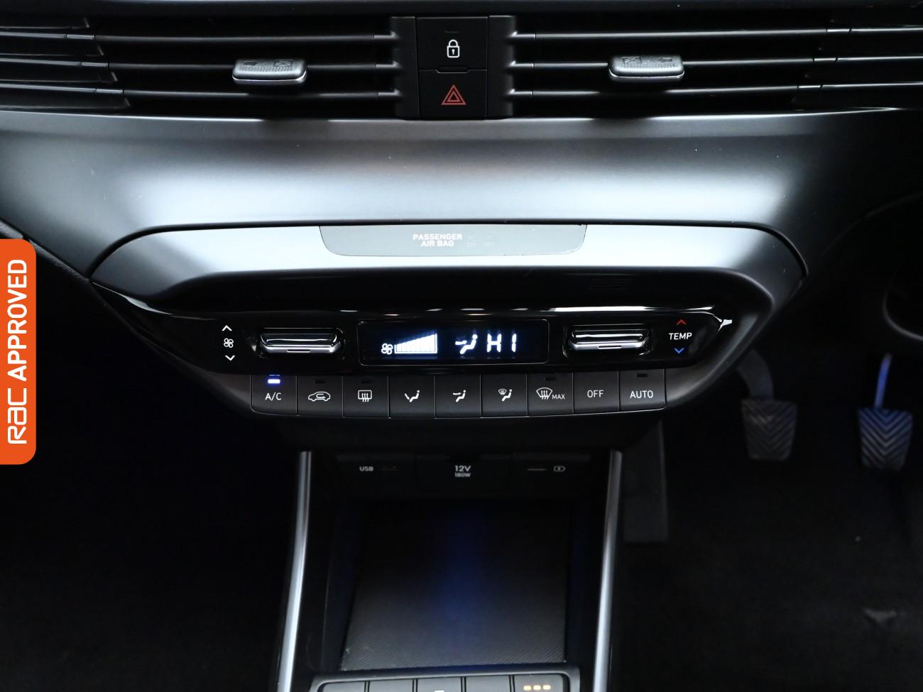 Used Hyundai i20 2021 for sale - 76300310: Photo 19