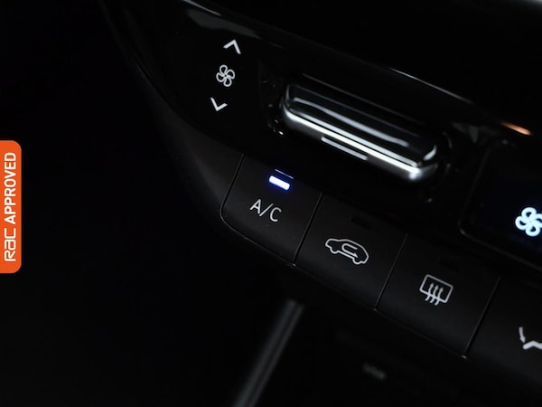 Used Hyundai i20 2021 for sale - 76300310: Photo 21