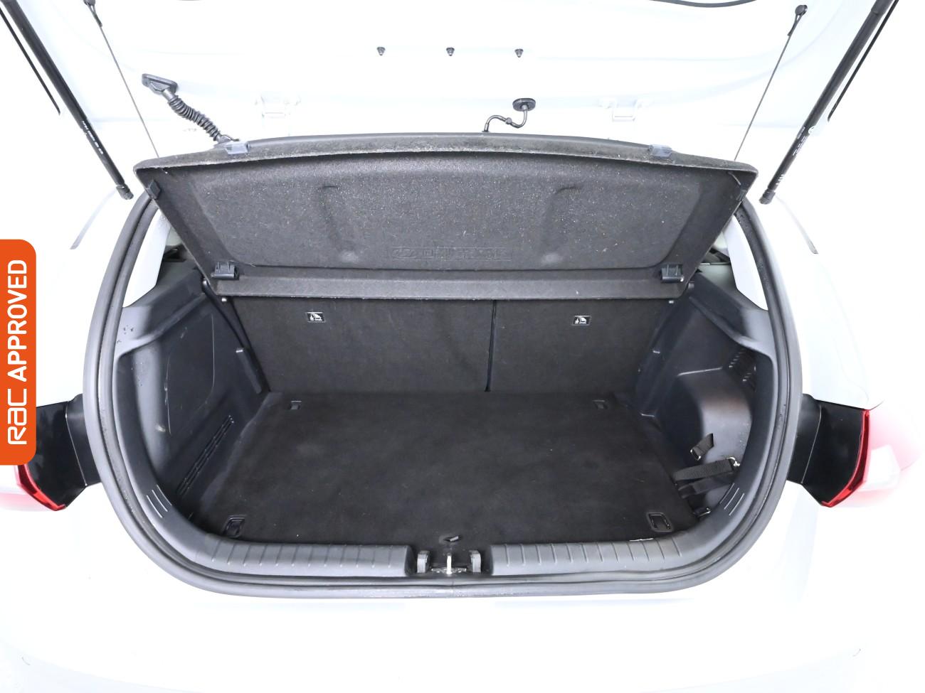 Used Hyundai i20 2021 for sale - 76300310: Photo 28