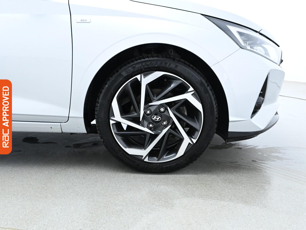 Used Hyundai i20 2021 for sale - 76300310: Photo 29