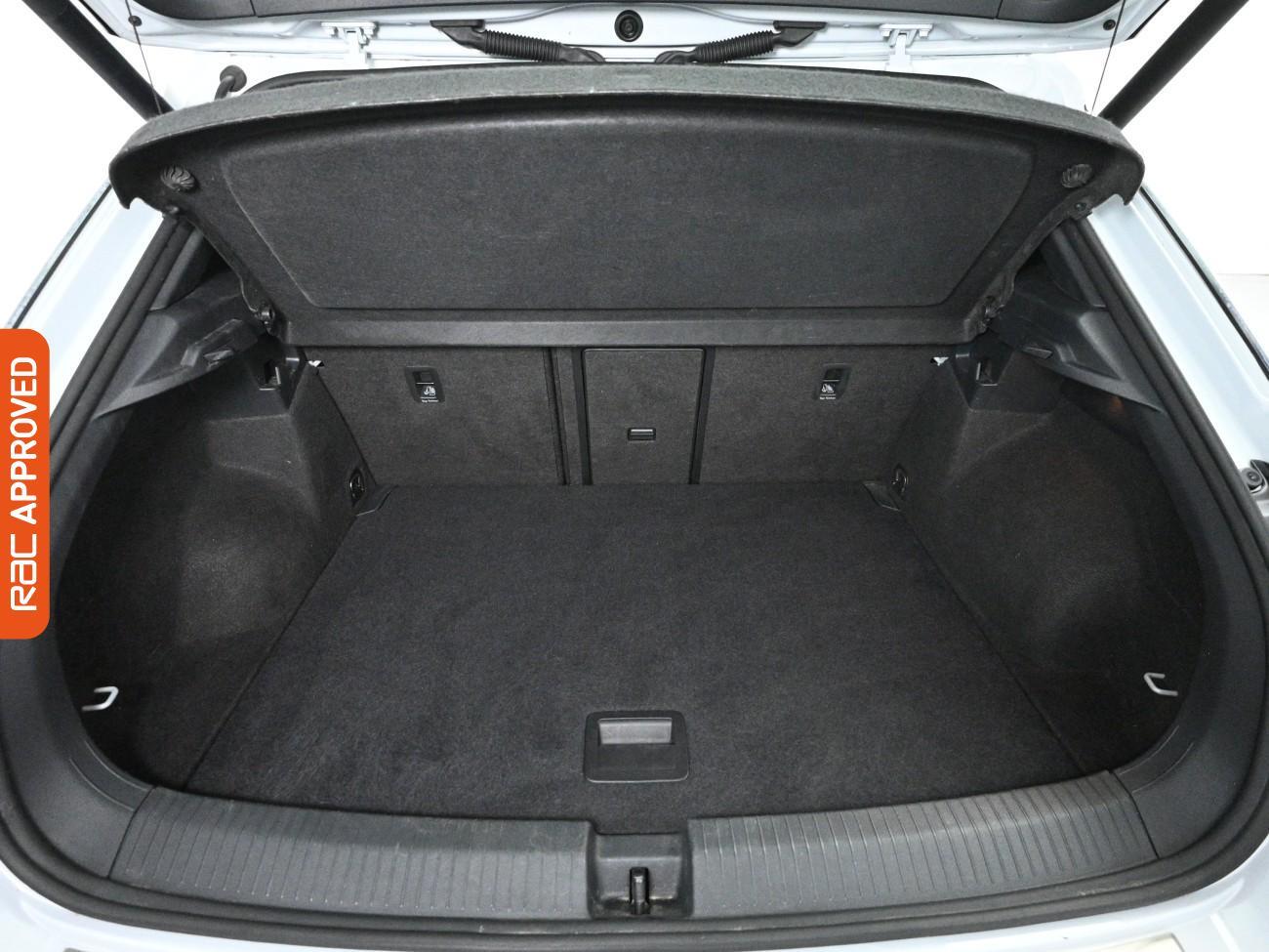 Used Volkswagen T-Roc 2019 for sale - 77764514: Photo 13