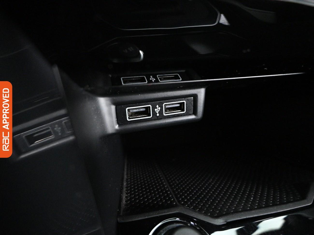 Used Volkswagen T-Roc 2019 for sale - 77764514: Photo 16