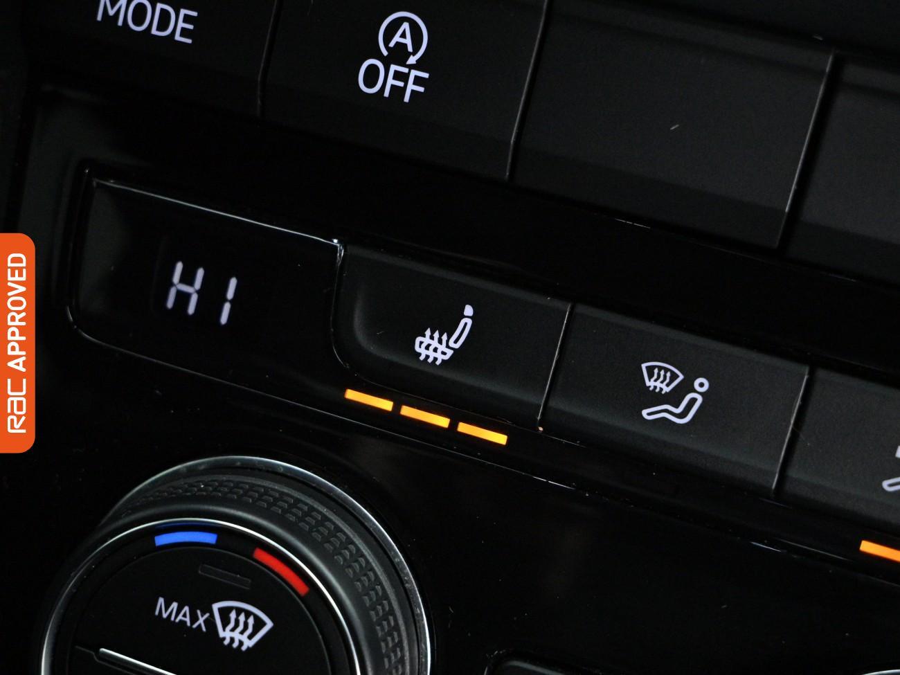 Used Volkswagen T-Roc 2019 for sale - 77764514: Photo 17