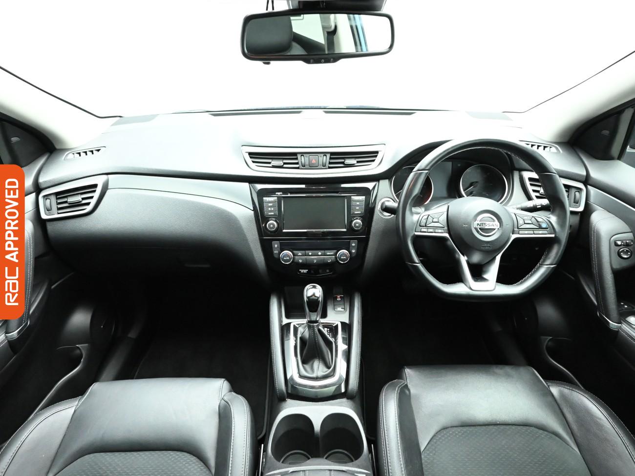 Used Nissan Qashqai 2020 for sale - 77608186: Photo 2