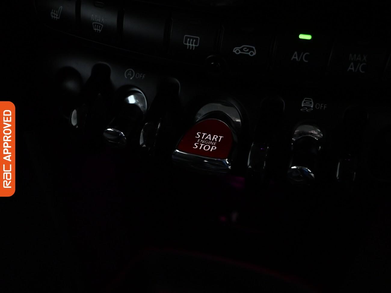 Used MINI Hatch 2020 for sale - 76429165: Photo 16