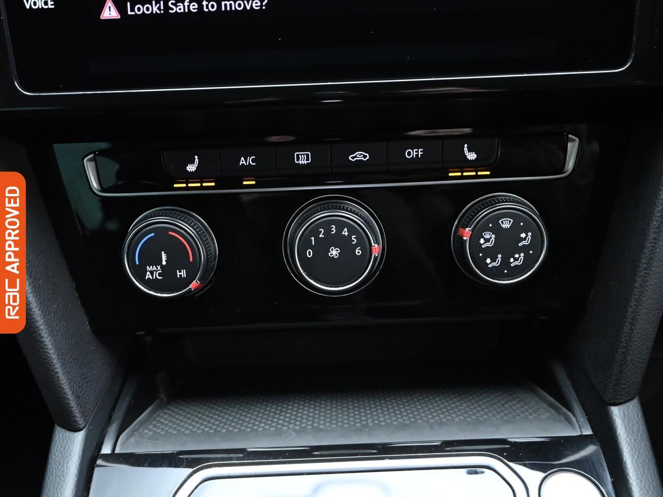 Used Volkswagen Passat 2022 for sale - 77020281: Photo 17