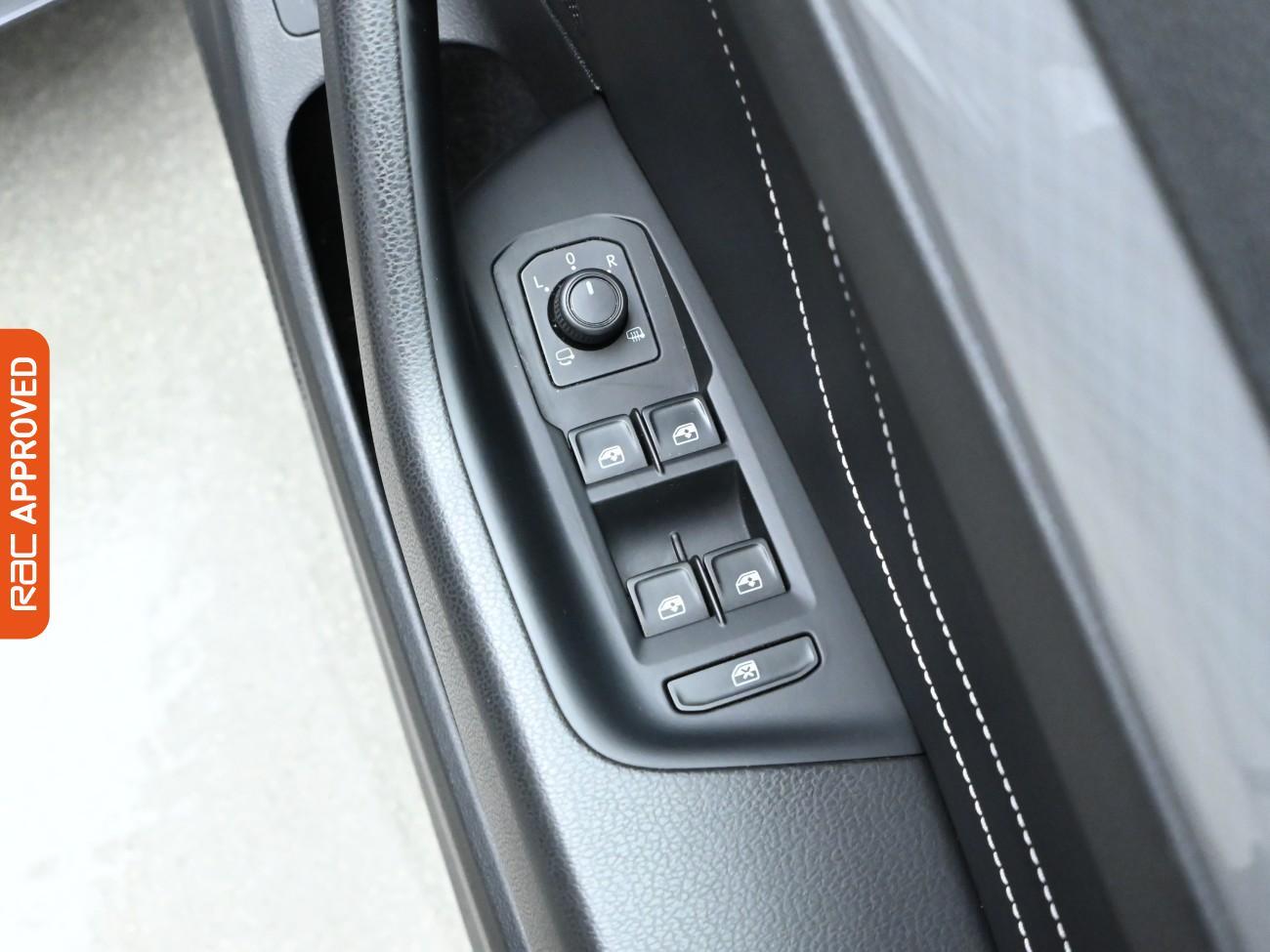 Used Volkswagen Passat 2022 for sale - 77020281: Photo 23