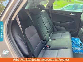 Used Hyundai TUCSON 2019 for sale - 76088308: Photo 4