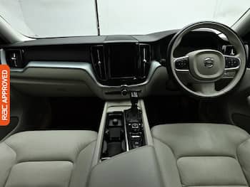Used Volvo XC60 2018 for sale - 79703209: Photo
