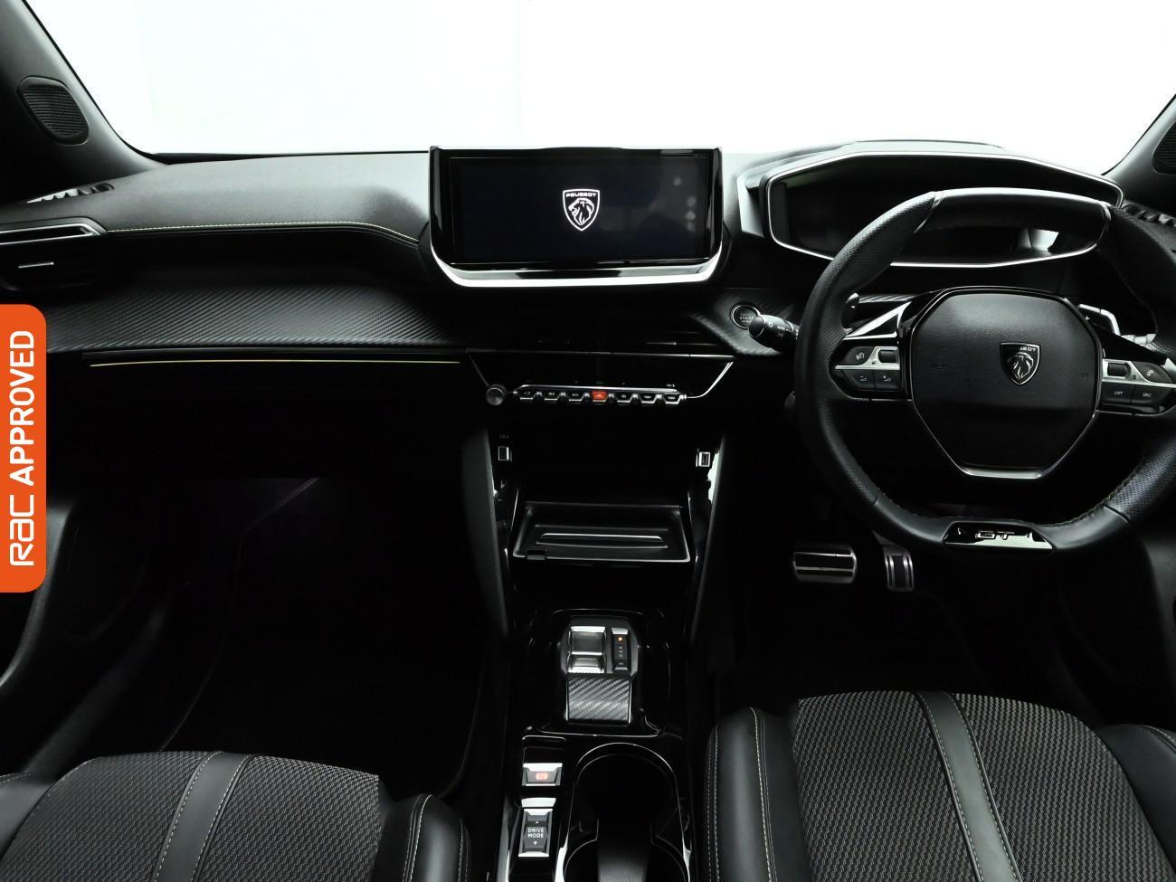 Used Peugeot 2008 2023 for sale - 76739645: Photo 2