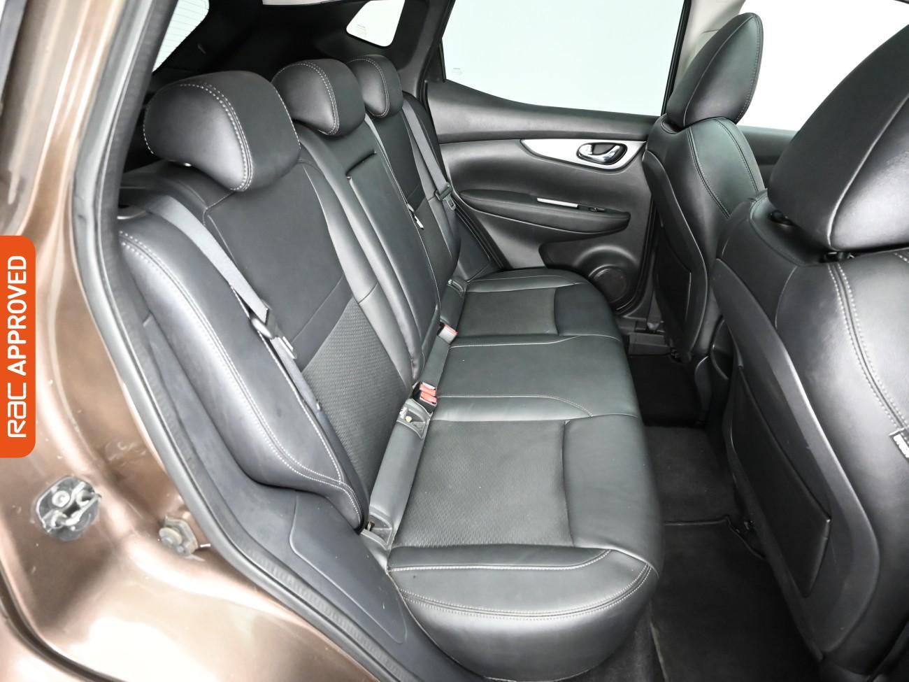 Used Nissan Qashqai 2017 for sale - 76929205: Photo 13