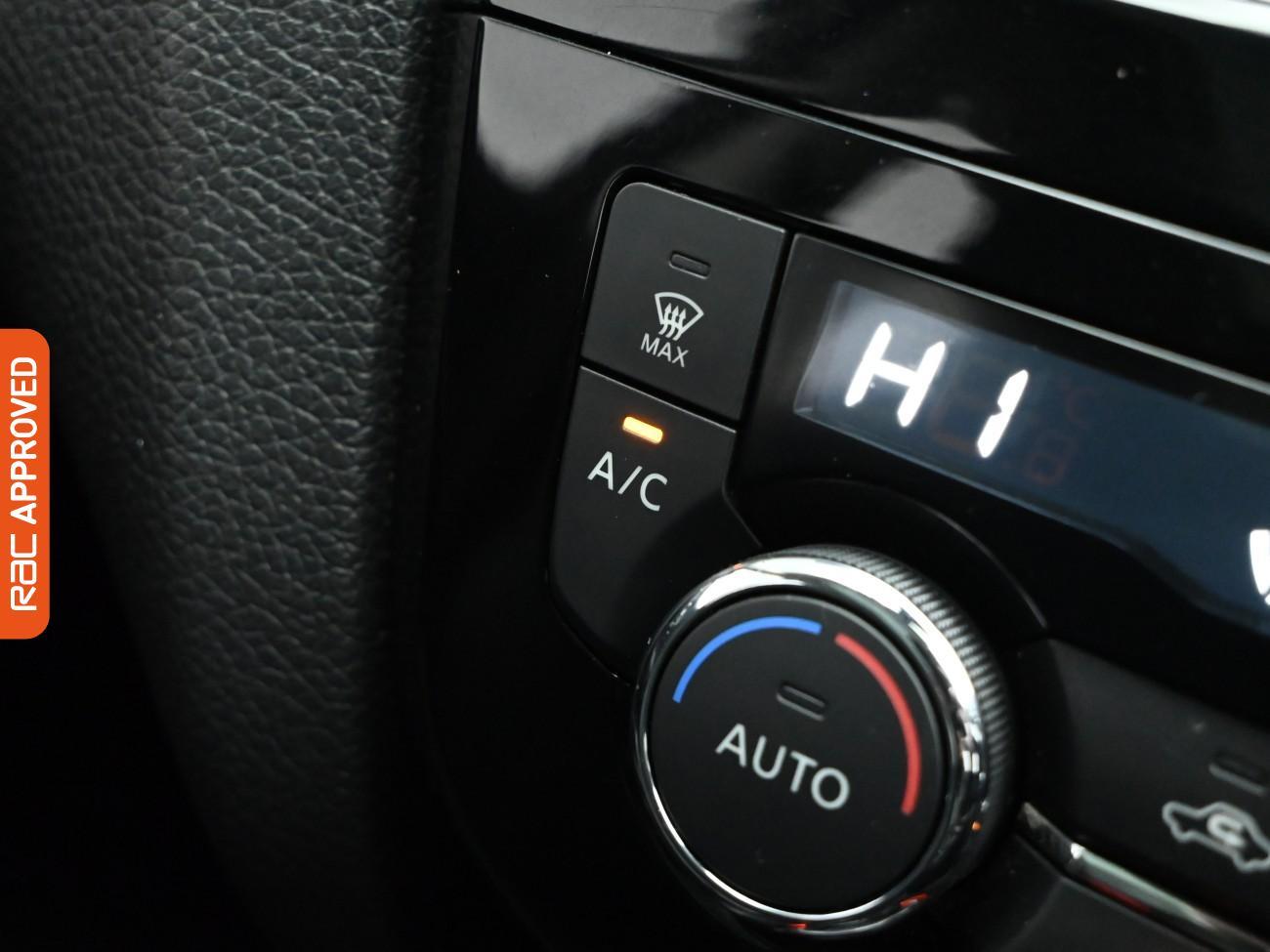 Used Nissan Qashqai 2017 for sale - 76929205: Photo 18