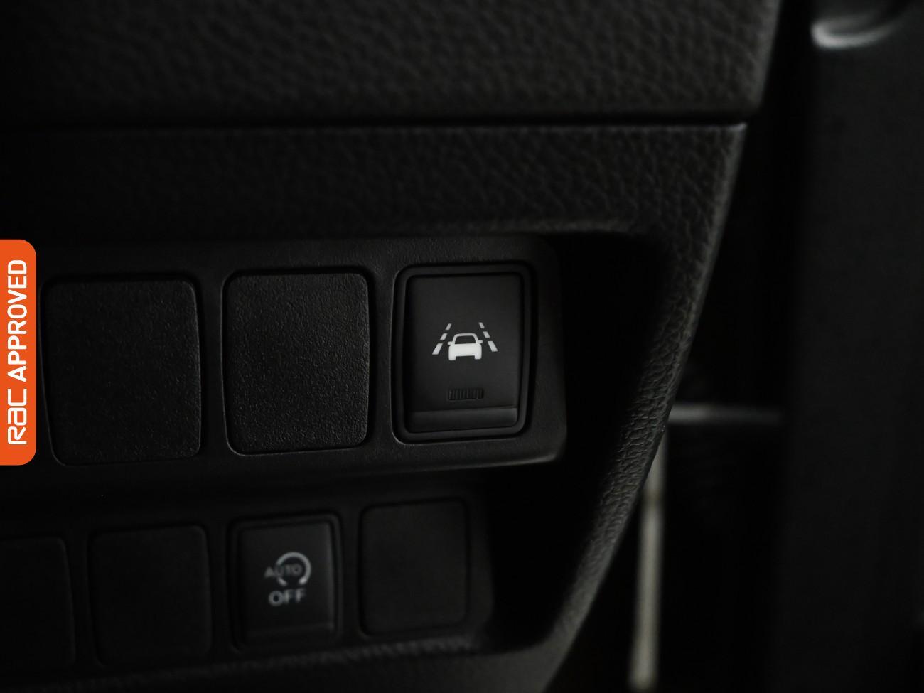 Used Nissan Qashqai 2017 for sale - 76929205: Photo 24