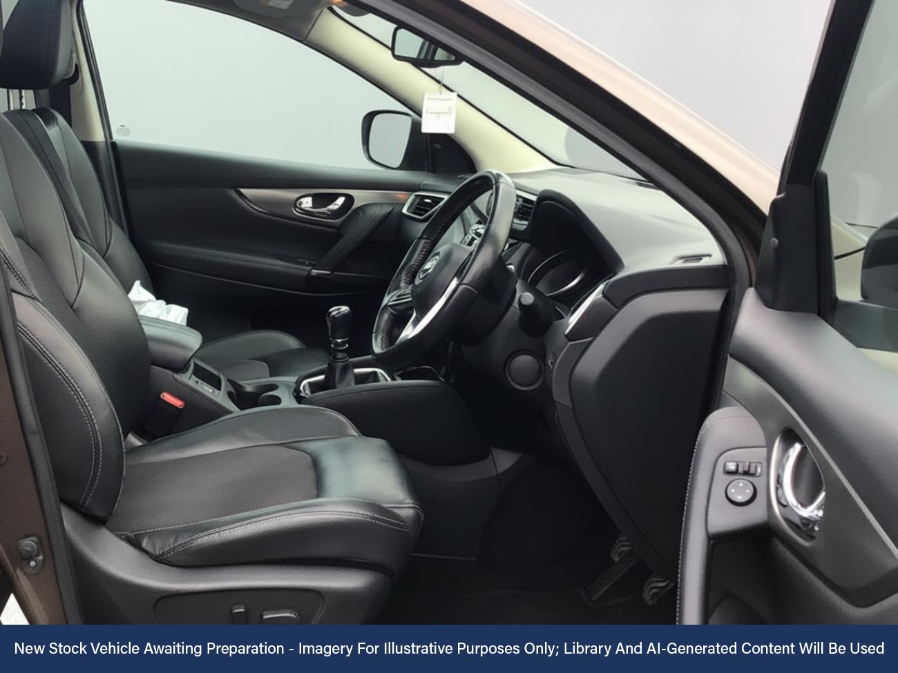 Used Nissan Qashqai 2017 for sale - 76929205: Photo 3