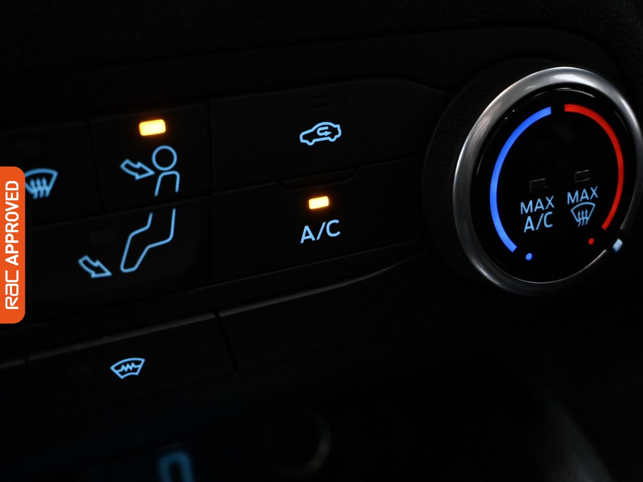 Used Ford Focus 2020 for sale - 76143807: Photo 17