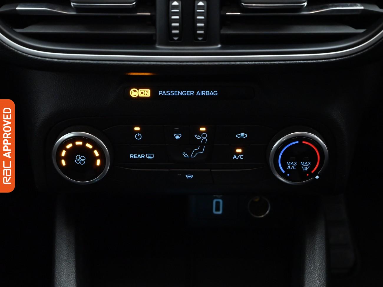 Used Ford Focus 2020 for sale - 76143807: Photo 18