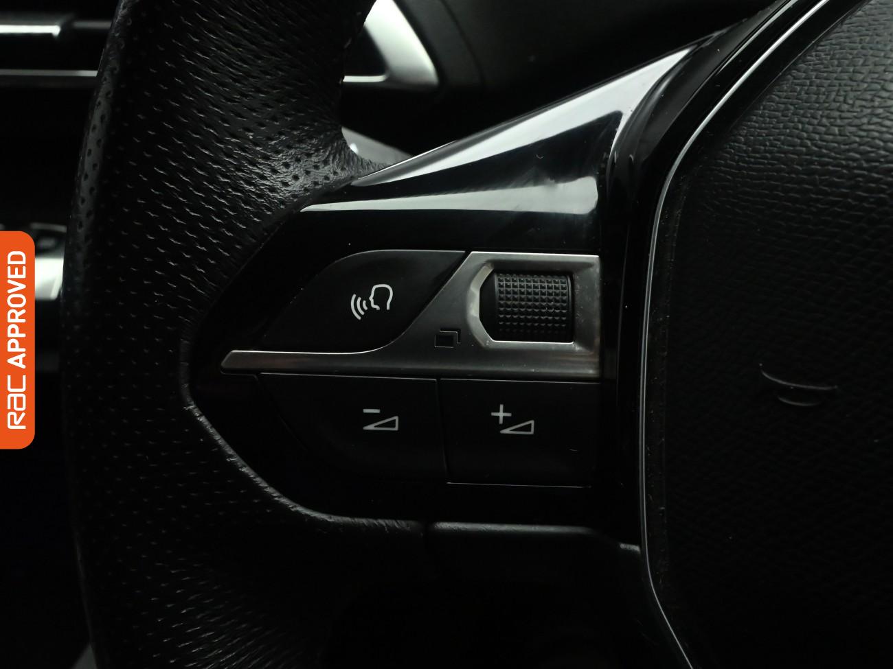 Used Peugeot 3008 2018 for sale - 76641937: Photo 24