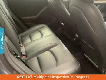 Used Tesla Model 3 2021 for sale - 76047486: Photo