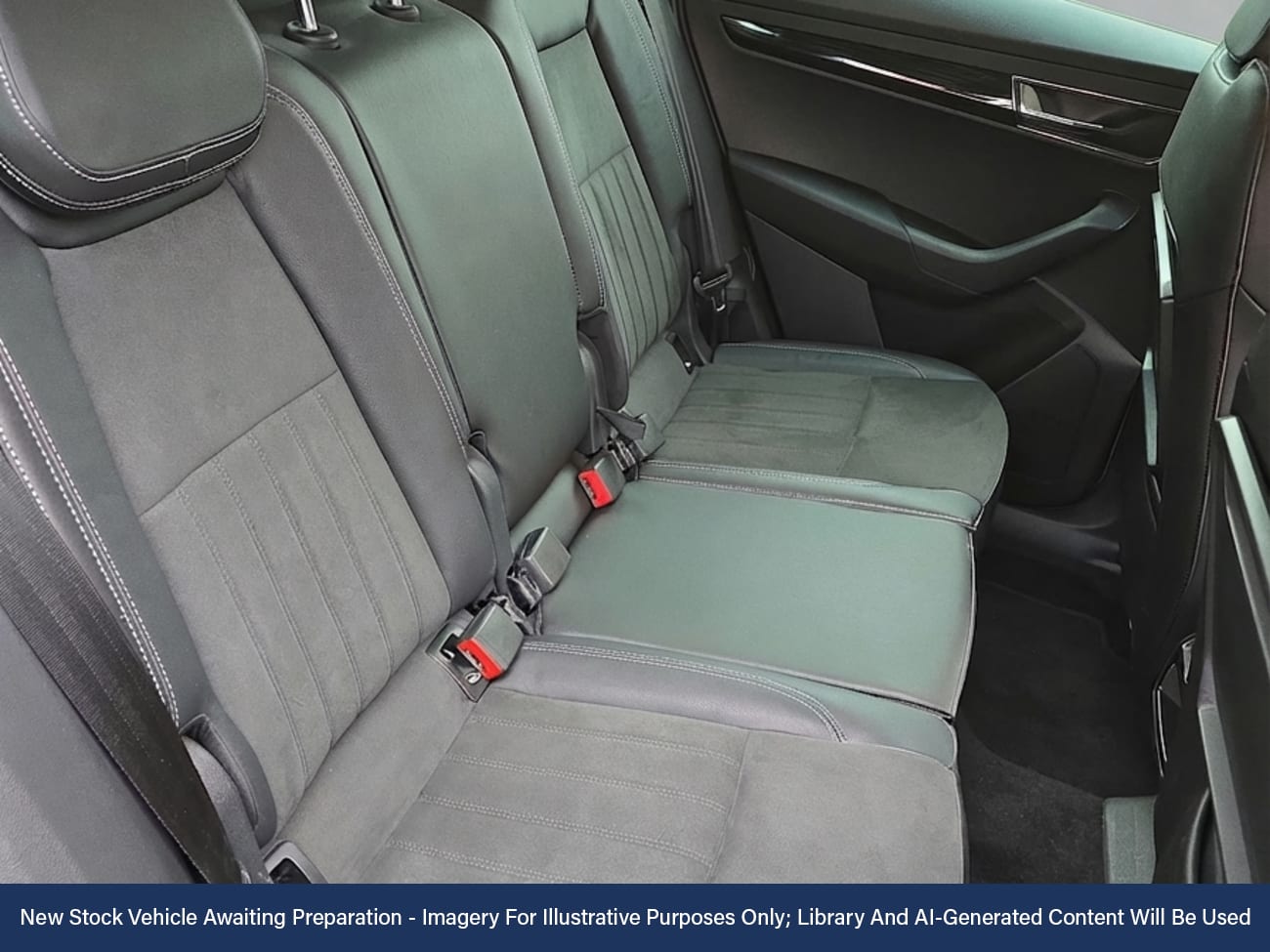 Used Skoda Karoq 2021 for sale - 77976189: Photo 4