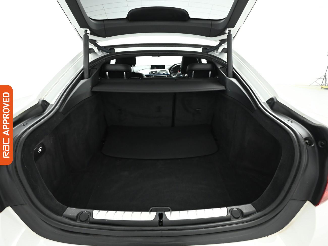 Used BMW 4 Series 2017 for sale - 76789640: Photo 13