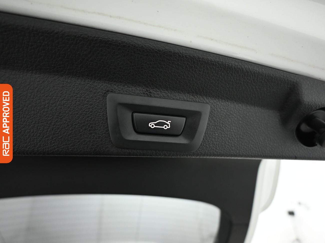 Used BMW 4 Series 2017 for sale - 76789640: Photo 28