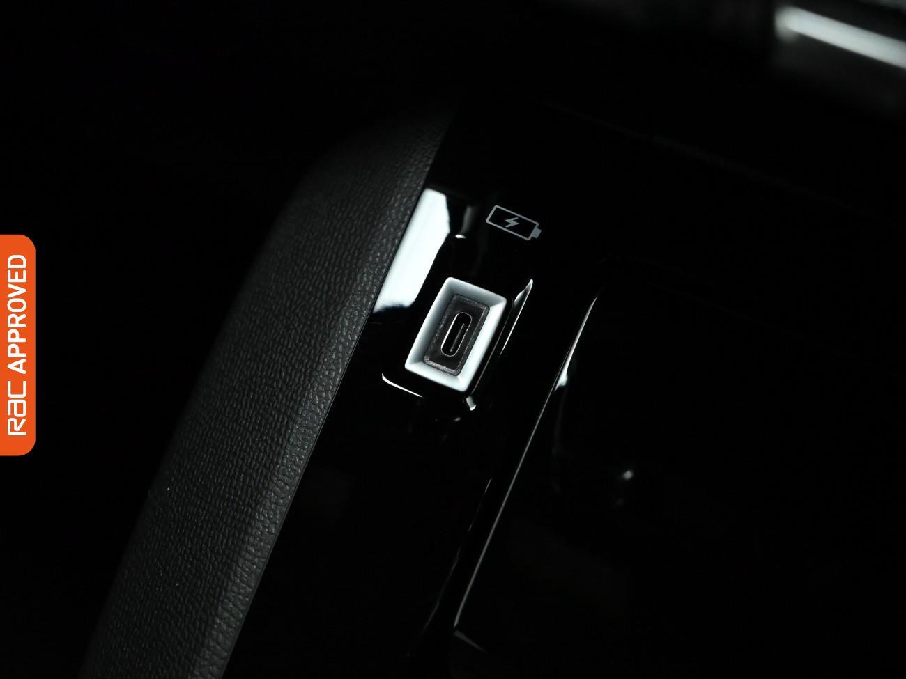 Used Peugeot E-2008 2021 for sale - 76723918: Photo 20