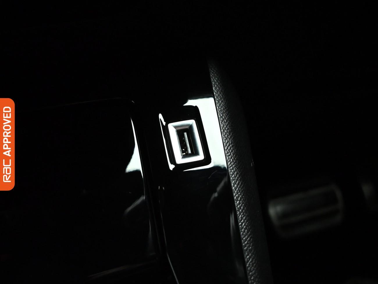 Used Peugeot E-2008 2021 for sale - 76723918: Photo 21