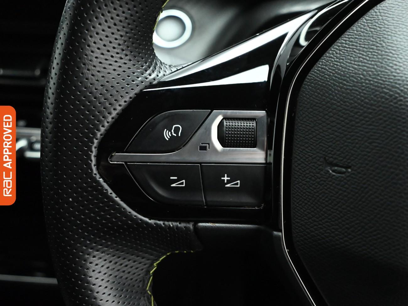 Used Peugeot E-2008 2021 for sale - 76723918: Photo 25