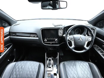 Used Mitsubishi Outlander 2020 for sale - 75523347: Photo