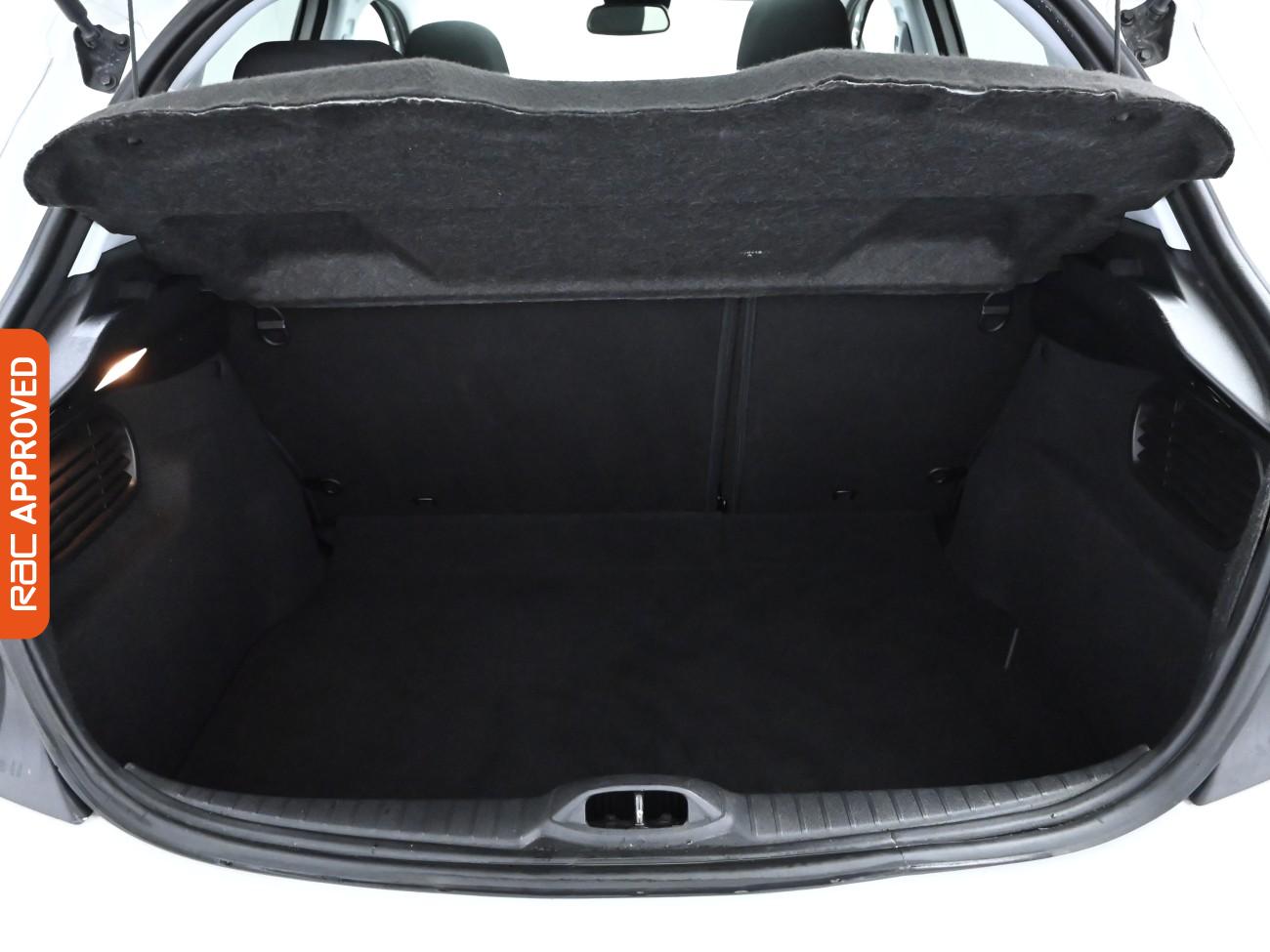 Used Peugeot 208 2019 for sale - 75898536: Photo 27