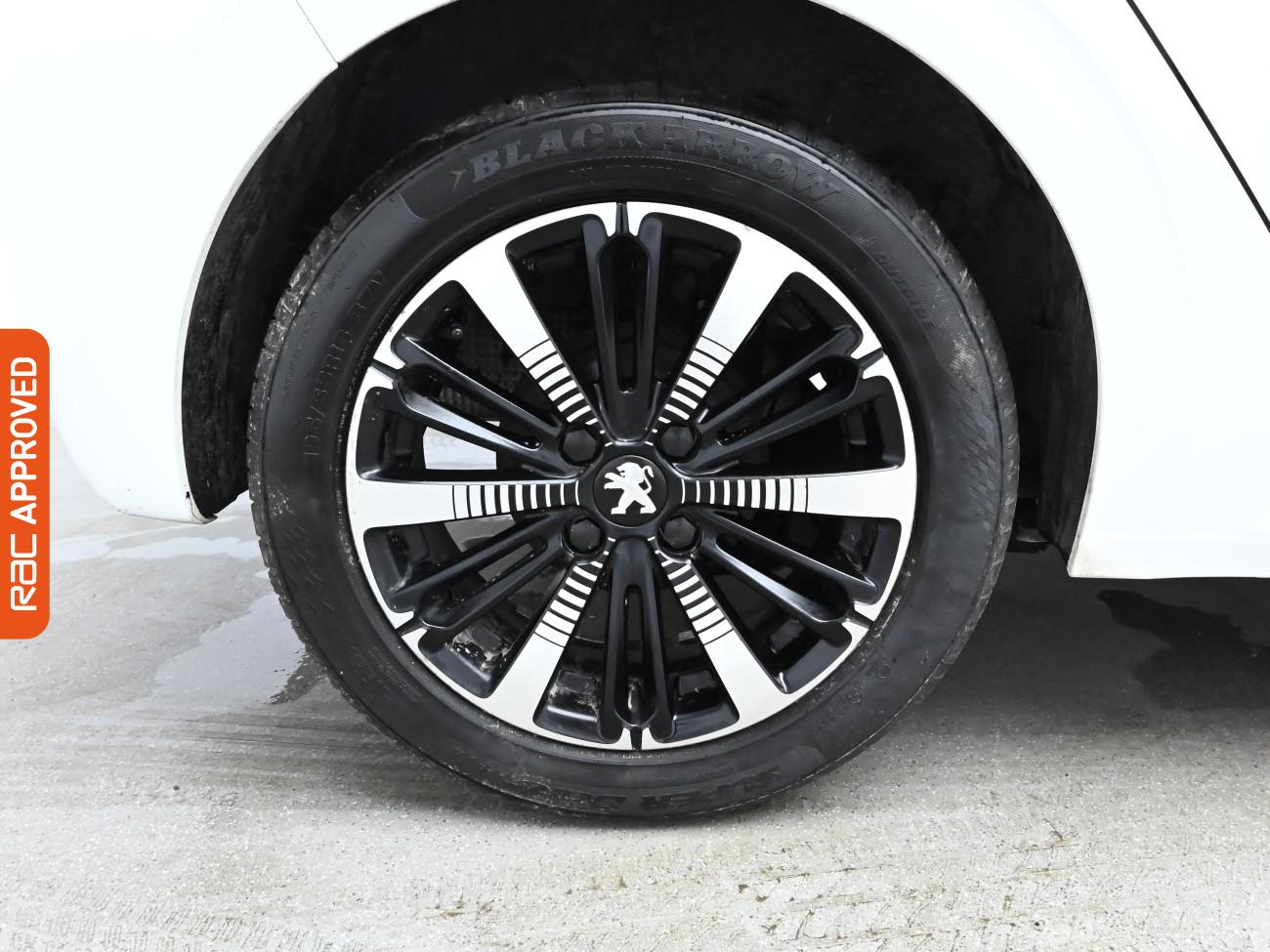 Used Peugeot 208 2019 for sale - 75898536: Photo 28