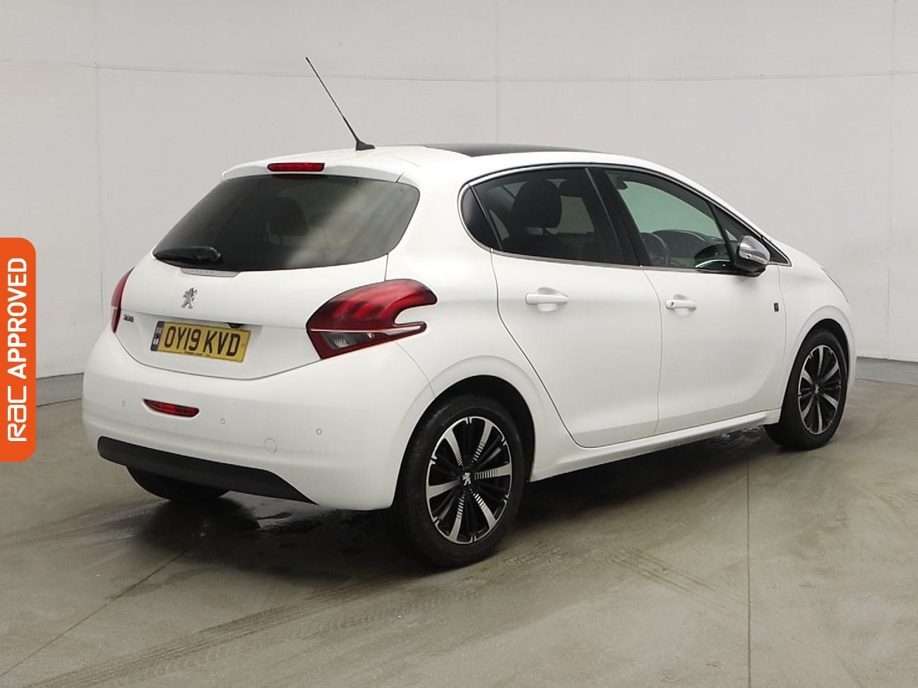 Used Peugeot 208 2019 for sale - 75898536: Photo 32