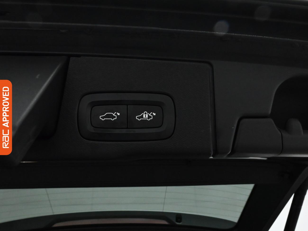 Used Volvo XC60 2020 for sale - 77502162: Photo 14