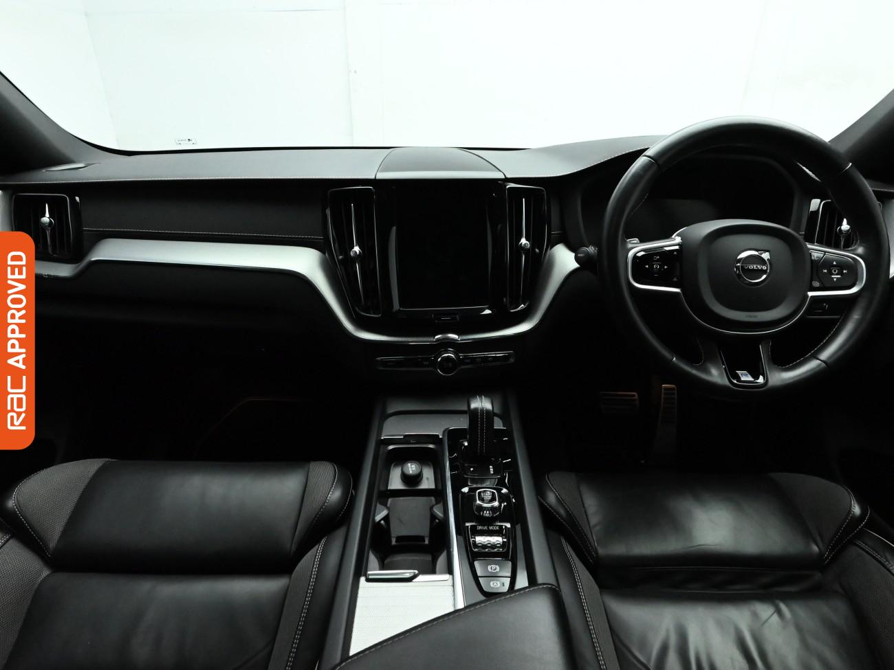 Used Volvo XC60 2020 for sale - 77502162: Photo 2