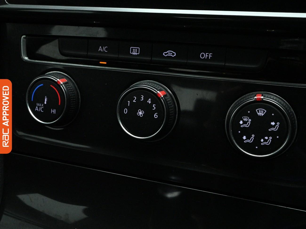 Used Volkswagen Golf 2018 for sale - 77935706: Photo 14