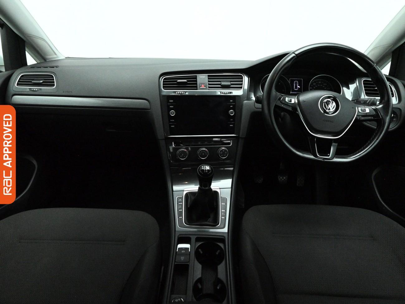 Used Volkswagen Golf 2018 for sale - 77935706: Photo 2