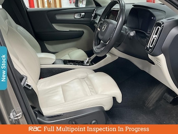 Used Volvo XC40 2021 for sale - 76264051: Photo