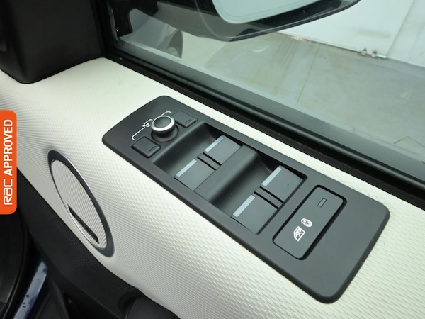 Used Land Rover Discovery 2021 for sale - 76280844: Photo 40