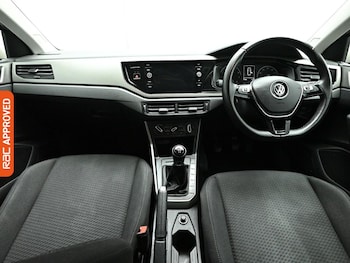 Used Volkswagen Polo 2018 for sale - 78939625: Photo