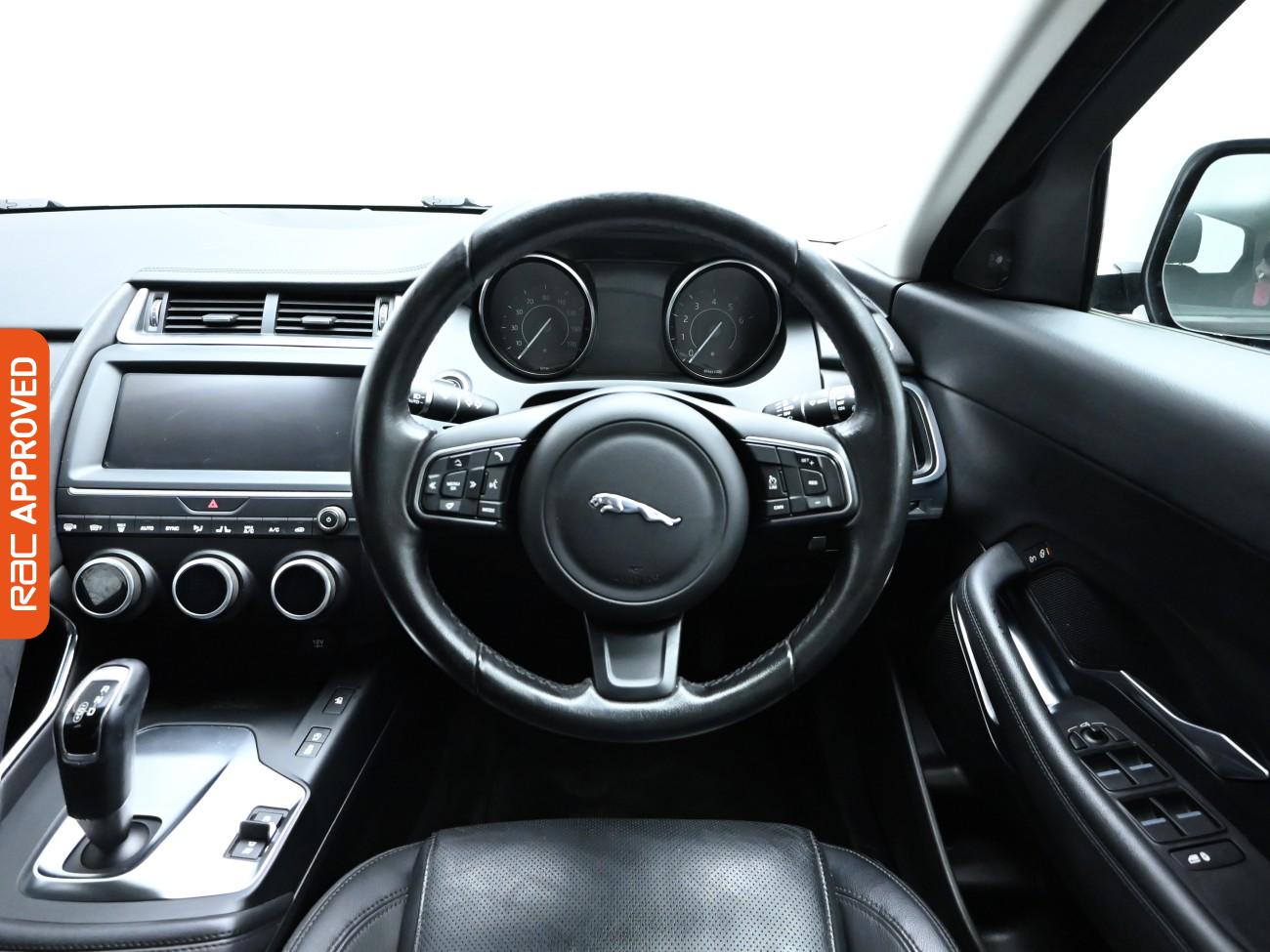 Used Jaguar E-Pace 2019 for sale - 76133674: Photo 9