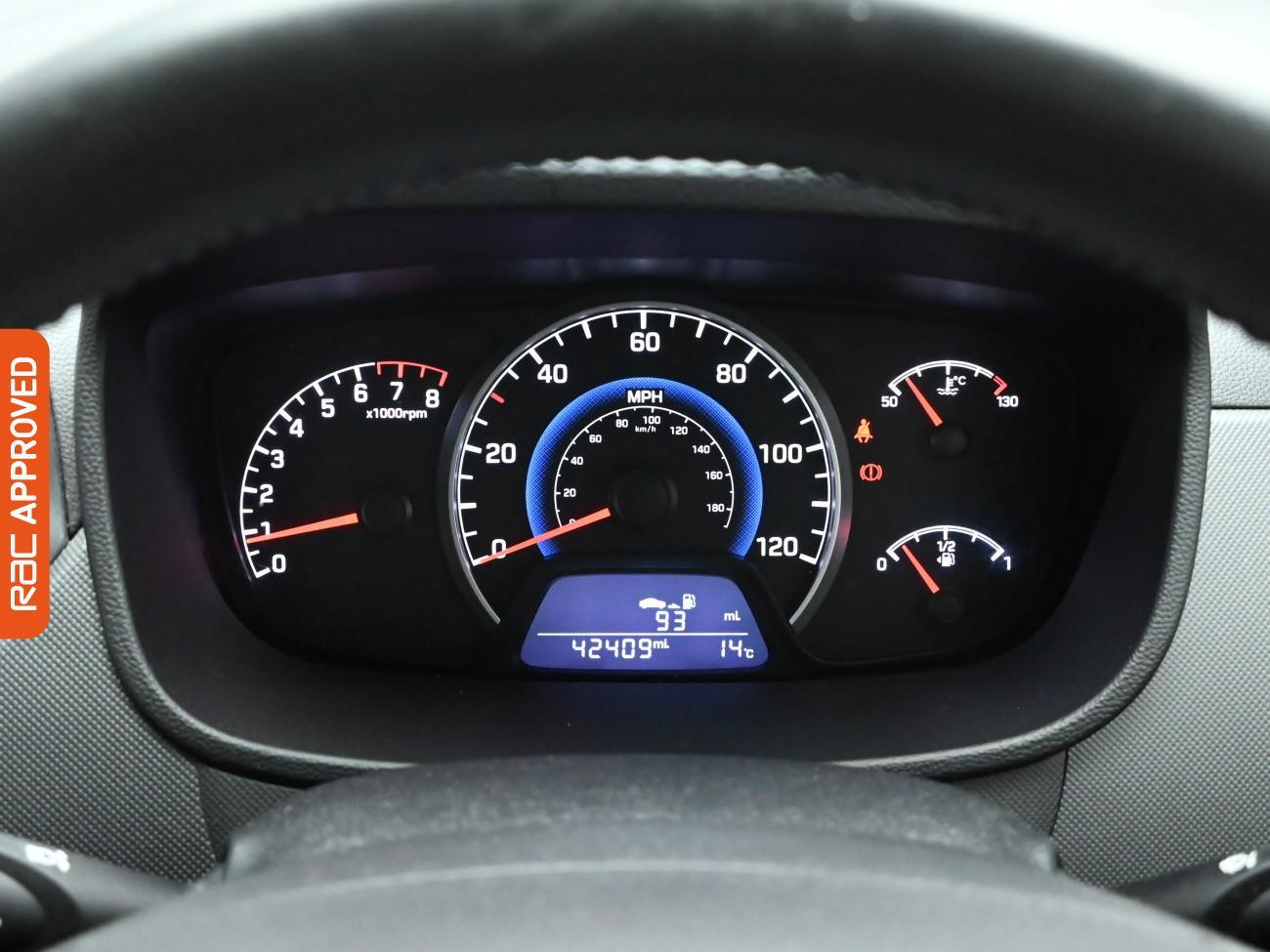 Used Hyundai i10 2018 for sale - 77059361: Photo 11