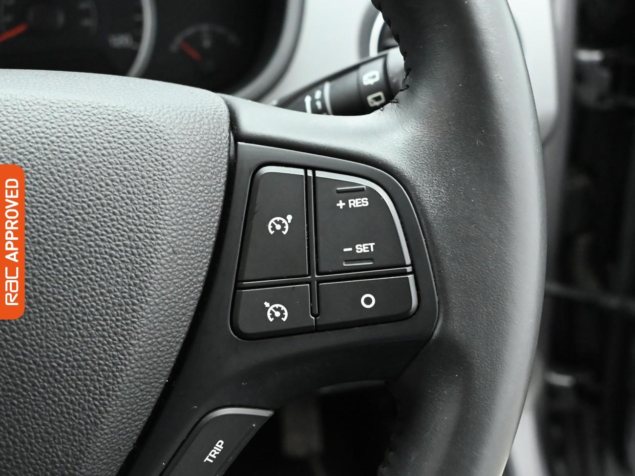 Used Hyundai i10 2018 for sale - 77059361: Photo 21