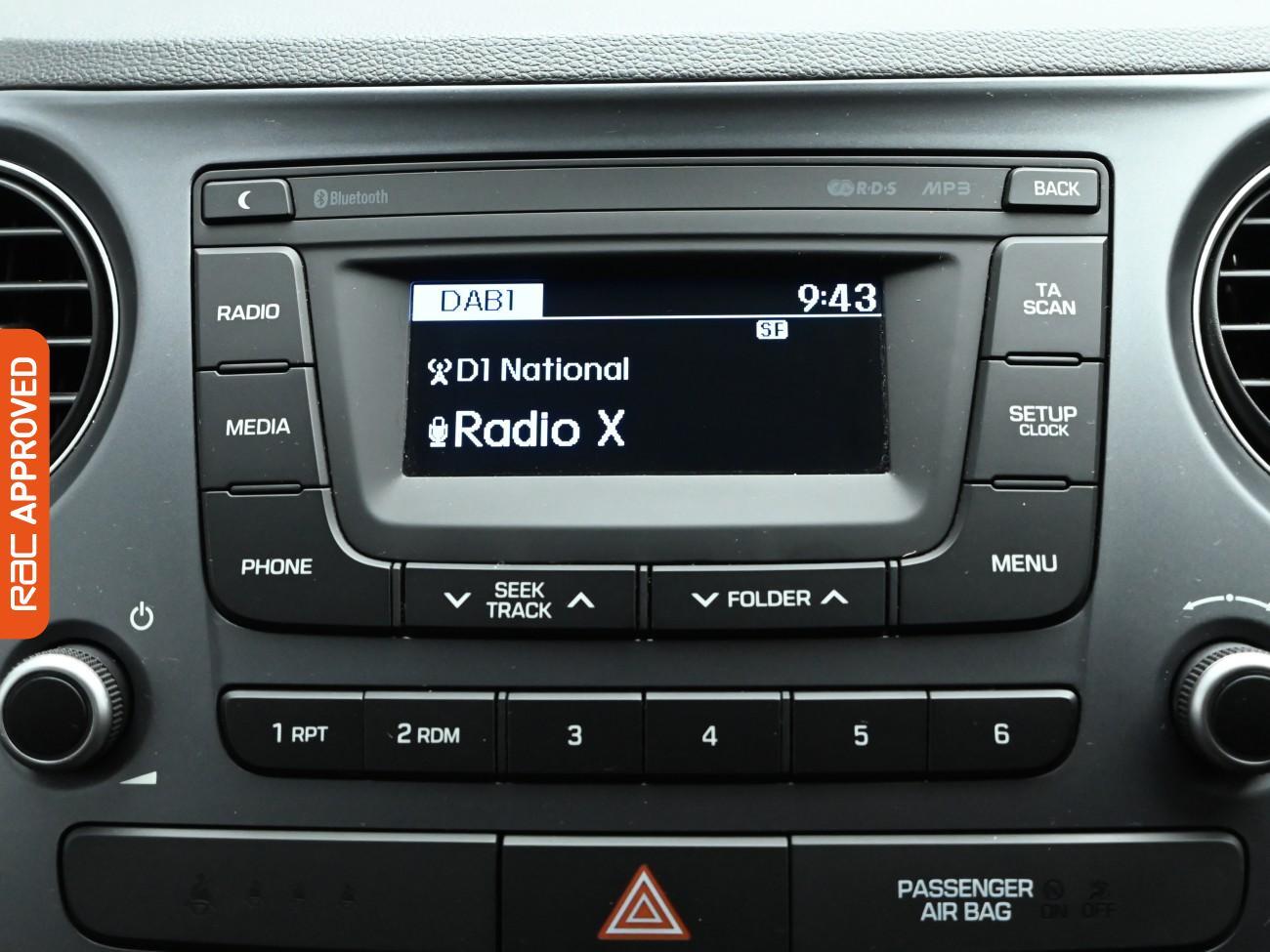 Used Hyundai i10 2018 for sale - 77059361: Photo 25