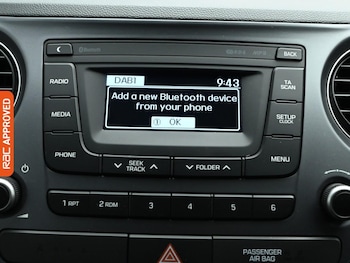 Used Hyundai i10 2018 for sale - 77059361: Photo