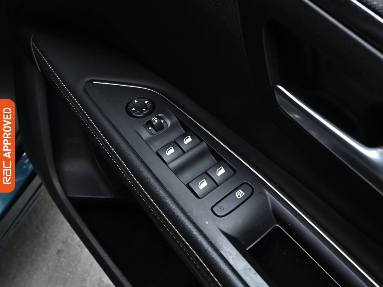 Used Peugeot 5008 2020 for sale - 76553389: Photo 36