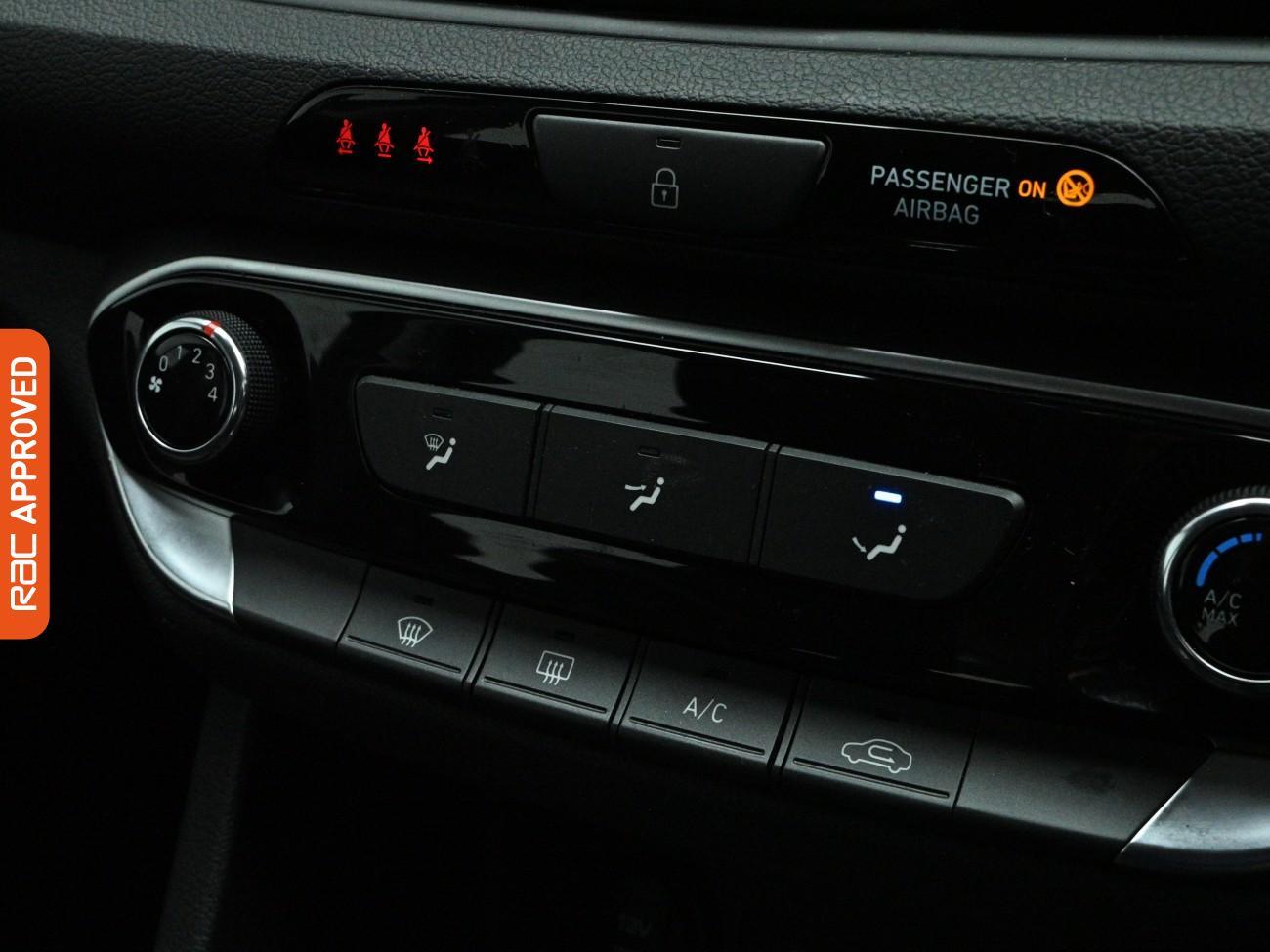 Used Hyundai i30 2023 for sale - 77747835: Photo 14