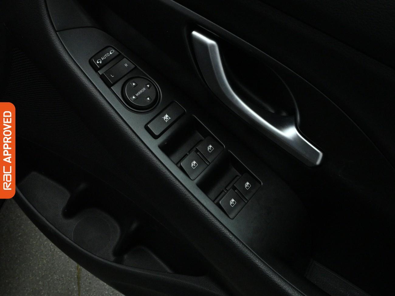 Used Hyundai i30 2023 for sale - 77747835: Photo 24