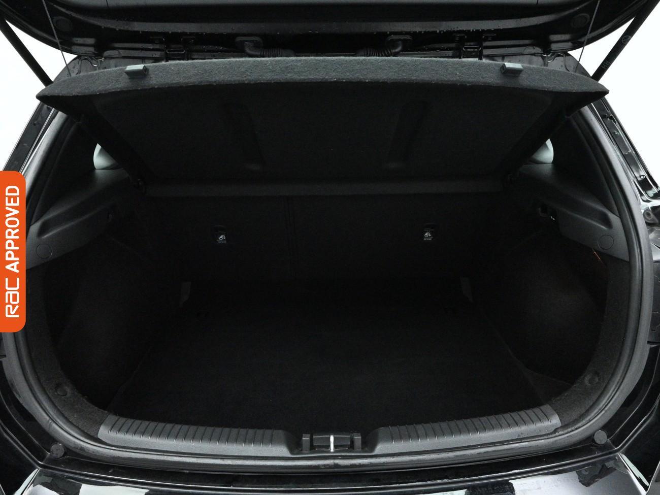 Used Hyundai i30 2023 for sale - 77747835: Photo 25