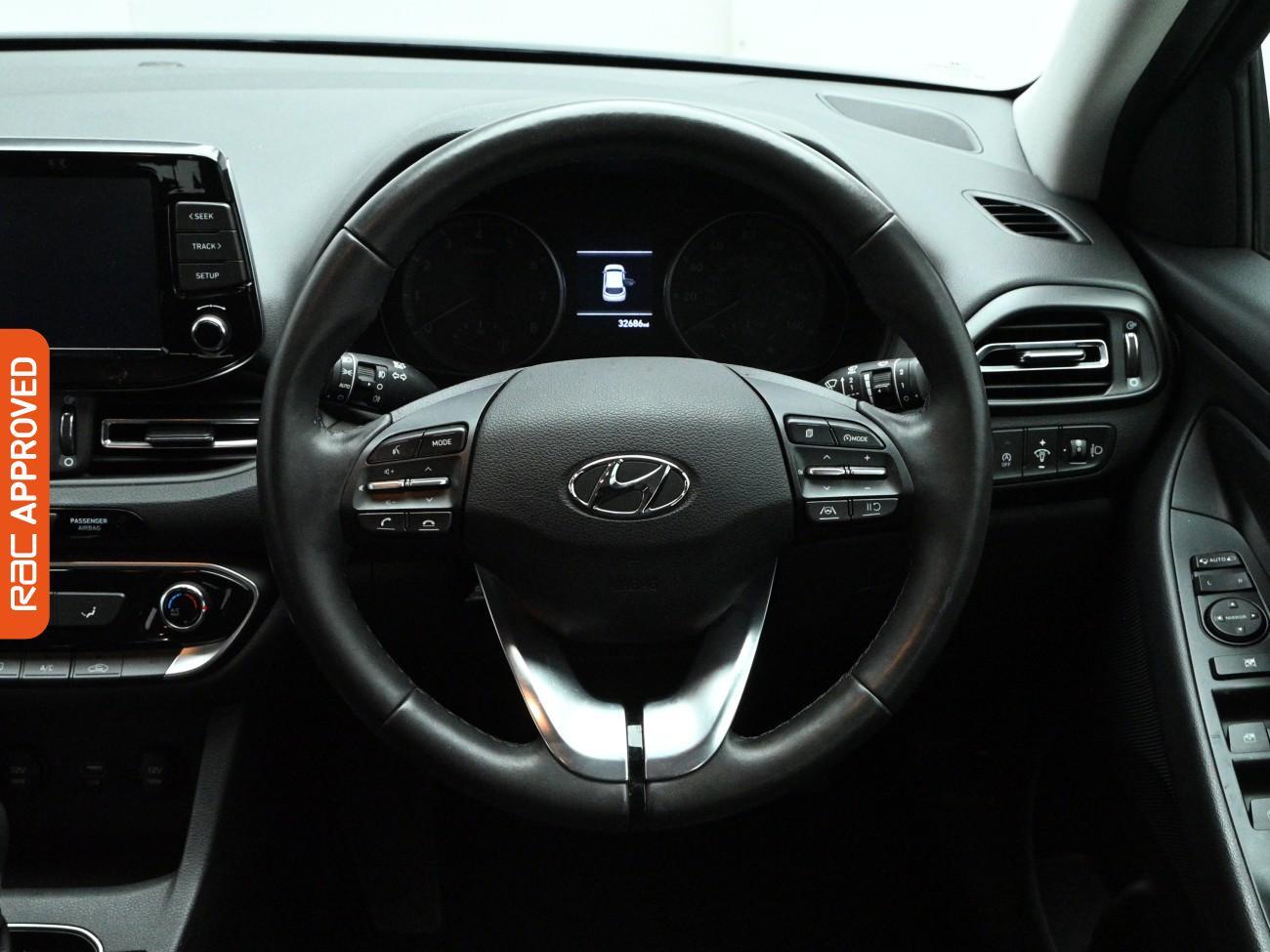 Used Hyundai i30 2023 for sale - 77747835: Photo 9