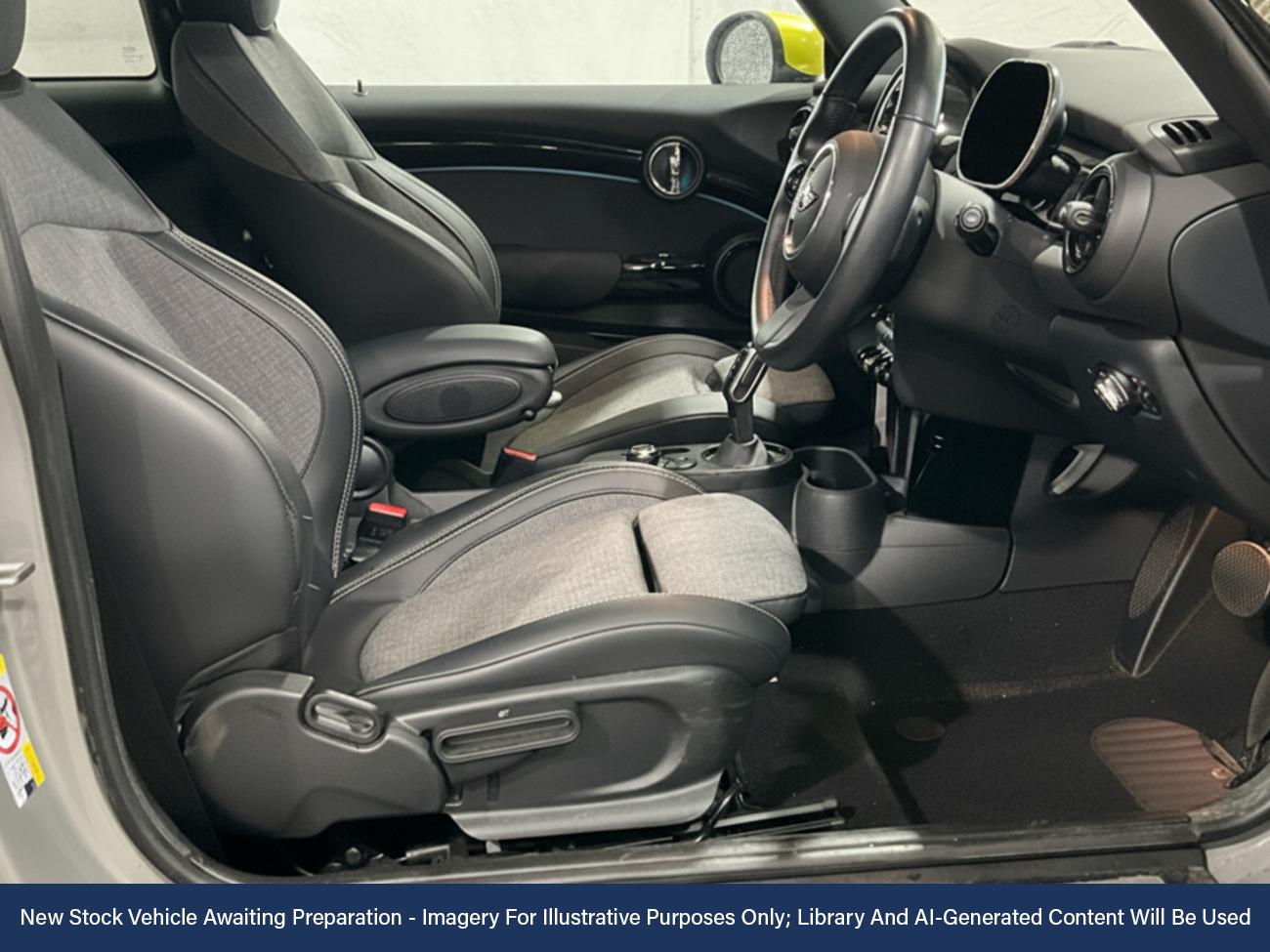 Used MINI Electric Hatch 2021 for sale - 76412784: Photo 3